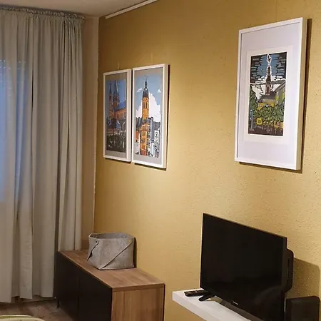 Apartment Modernes 1 In Mainz-hechtsheim *